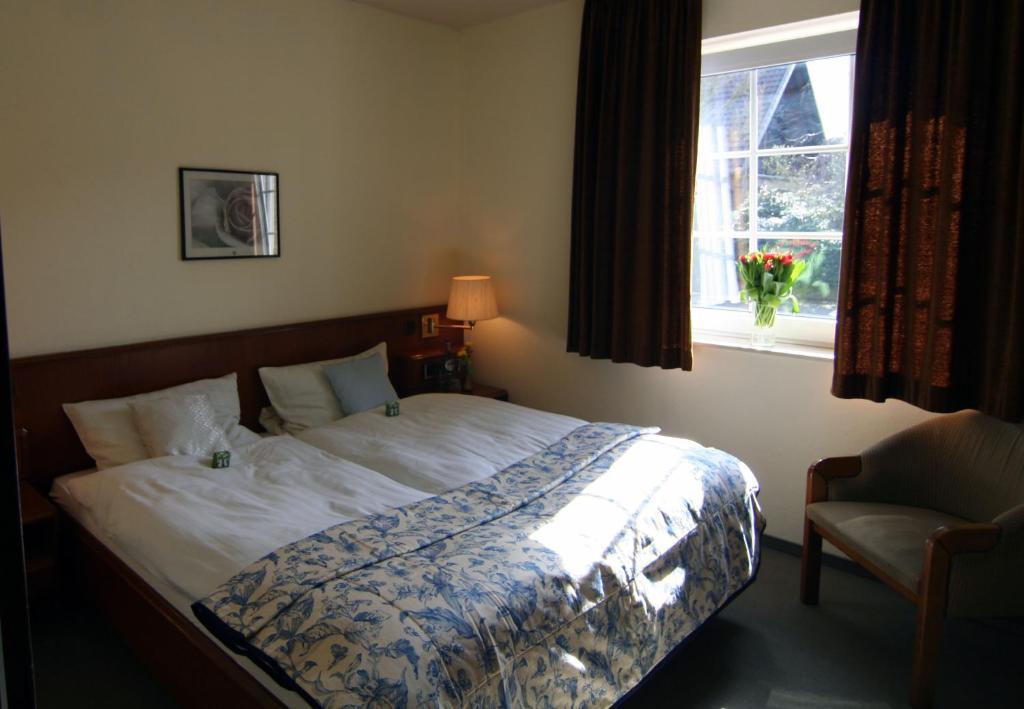 Hotel Haus Ammerland Bad Zwischenahn Room photo