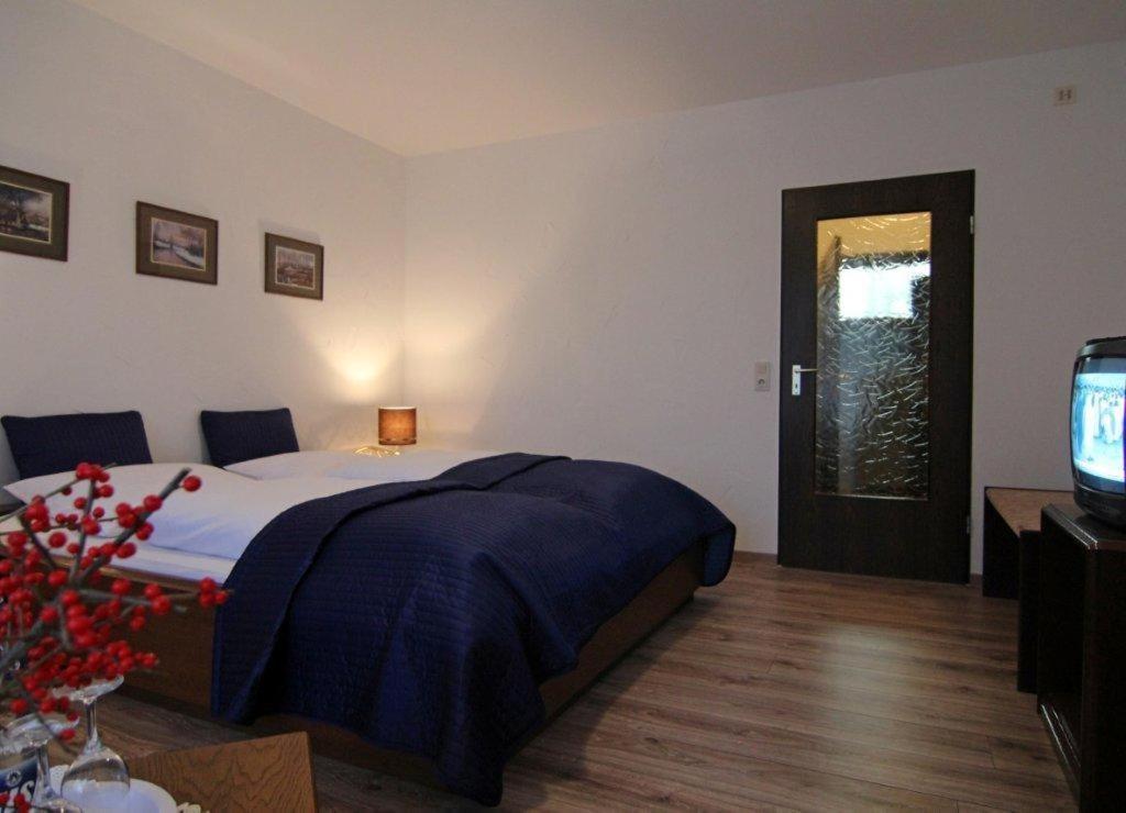 Hotel Haus Ammerland Bad Zwischenahn Room photo